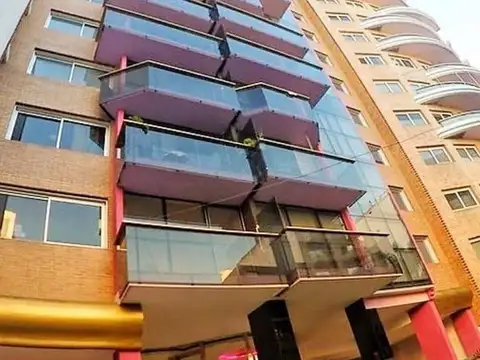 DEPARTAMENTO 2 AMBIENTES A ESTRENAR, EXCELENTE UBICACION Y CONSTRUCION,  A MTS DE AVENIDA DE MAYO Y