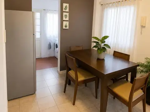Depto Tipo Casa 5 ambientes con 1 baño