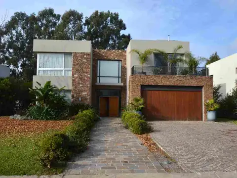 Casa en Venta de 6 dormitorios