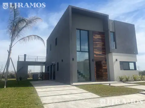 Casa en Puertos del Lago