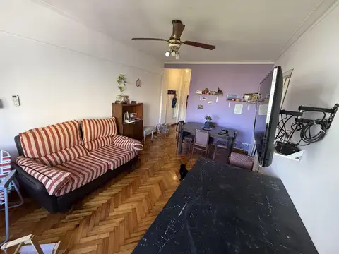 Departamento en venta 3 ambientes con  balcon en Caballito