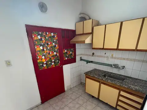 Local en Alquiler en Maipu, $ 300.000
