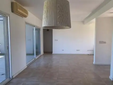 Casa en Venta en San Sebastian, Escobar, G.B.A. Zona Norte