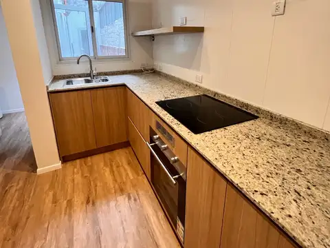 Depto Tipo Casa 4 ambientes con 1 baño