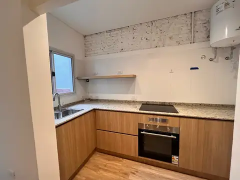 Depto Tipo Casa en Venta de 2 dormitorios