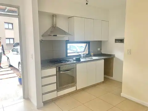 Departamento 3 ambientes con 2 baños