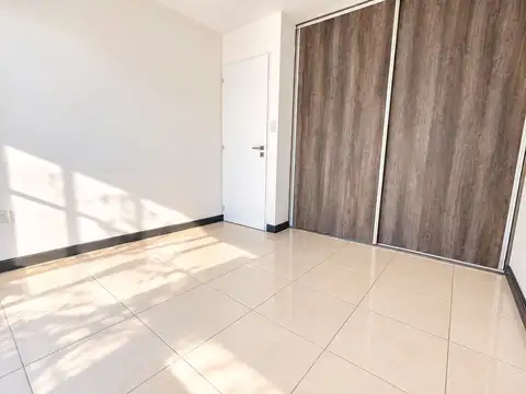 Departamento en Alquiler en Godoy Cruz, $ 590.000