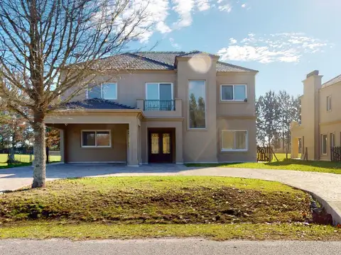 Casa en Alquiler de 6 dormitorios