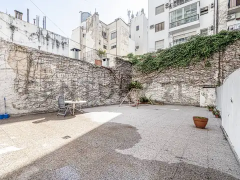 Venta de departamento 4 ambientes con patio en Alto Palermo
