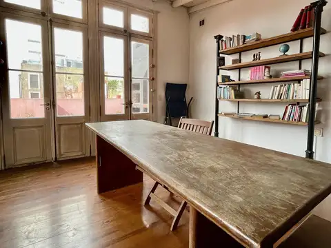 Casa en San Telmo sin expensas y con terraza propia
