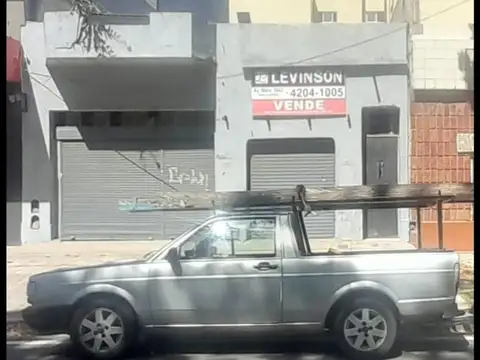 LOCAL CON VIVIENDA A REFACCIONAR