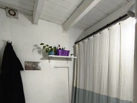 Depto Tipo Casa 2 ambientes con 1 baño