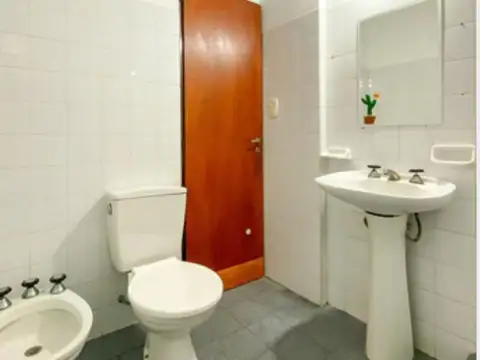 Depto Tipo Casa 2 ambientes con 1 baño