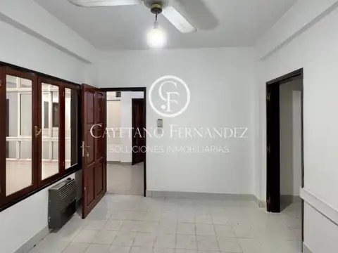Alquilo edificio completo en la Ciudad de Salta Capital  