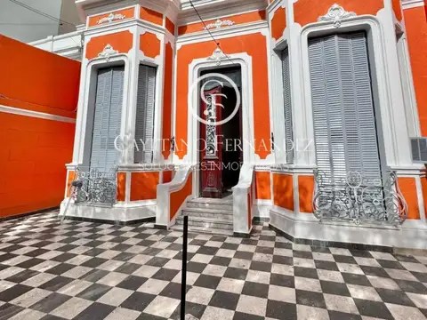 Alquilo edificio completo en la Ciudad de Salta Capital  