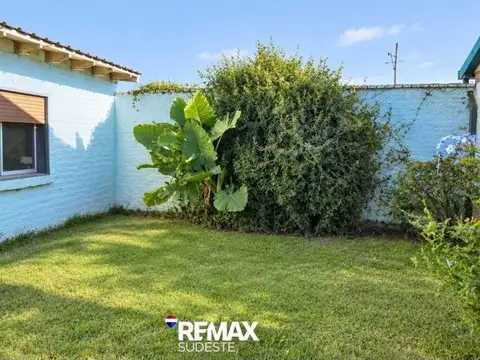 Casa 5 ambientes con 1 baño