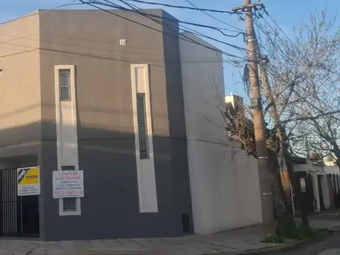 Hermoso duplex a Estrenar 3 amb con fondo y garage