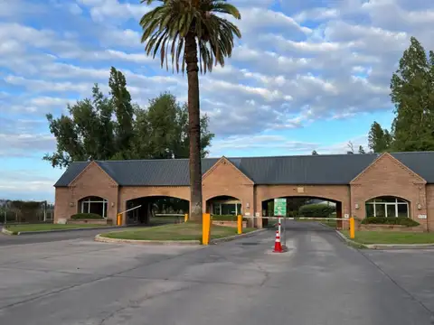 Terreno en Venta en Lunlunta, USD 140.000