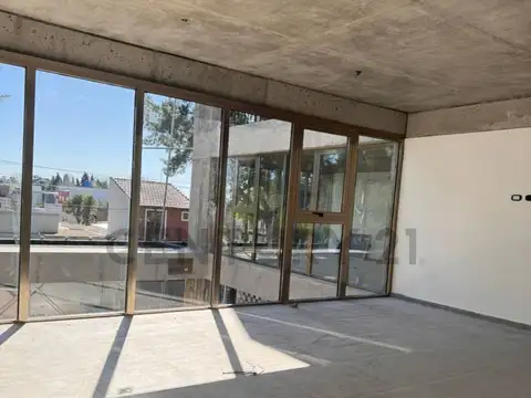 485 Y 138 , Piso 0