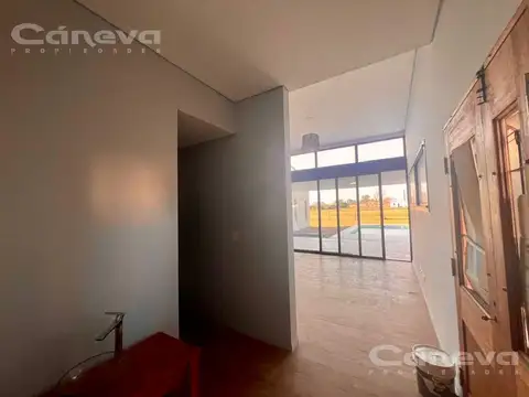 Casa en  San Sebastian