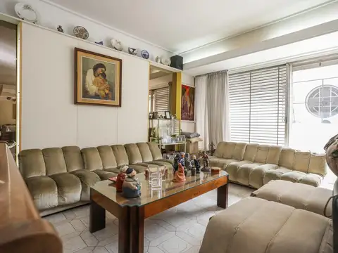 Departamento en Venta de 5 ambientes