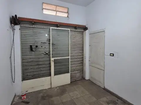 Local en Alquiler en Lomas de Zamora, $ 380.000