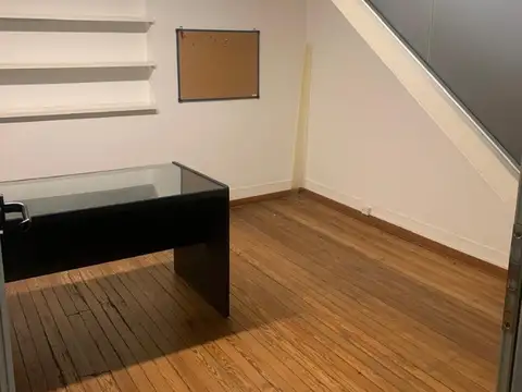 Córdoba 900, Piso 1