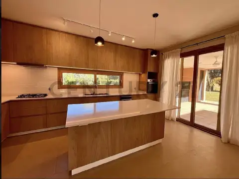 ruta 2 km 65 , Piso 0