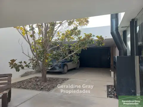 Casa en Venta en Confluencia Rural, USD 520.000