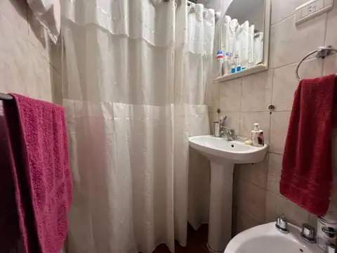 Depto Tipo Casa en Venta en Castelar Sur, USD 54.000