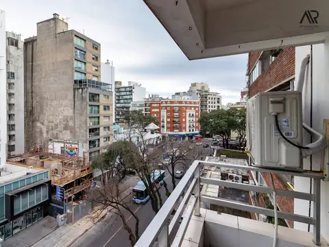 Departamento en Venta en Punta Carretas, USD 245.000