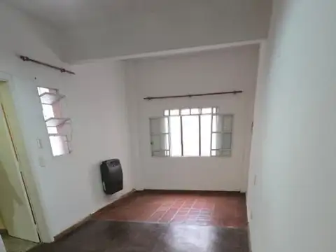 Oficina en Alquiler en Quilmes, $ 800.000