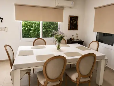 Casa en Venta en Pilar del Este - San Eduardo, USD 215.000