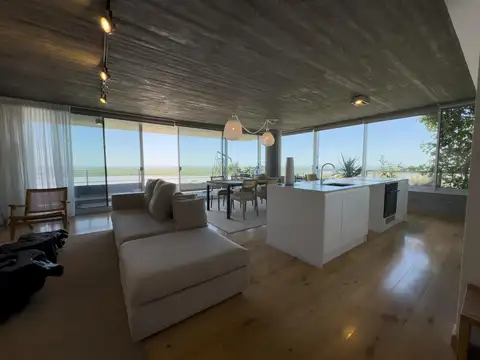 Costavía - Av. Rivadavia al 2500