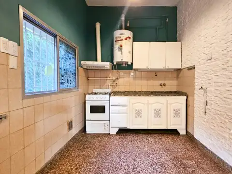 Depto Tipo Casa en Alquiler 40 años