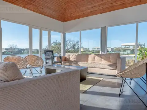 El Cantón - Escobar