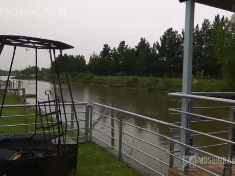 Casa 4 ambientes con 3 baños