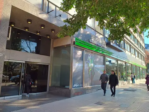 Oficina en Venta en Retiro, USD 6.000.000