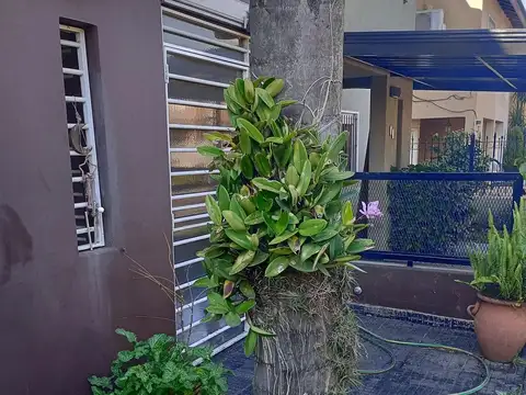 Depto Tipo Casa en Venta de 3 dormitorios