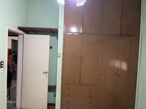 CASA EN VENTA MORON SUR