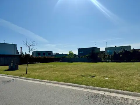 Terreno en Venta en Benavidez, USD 105.000