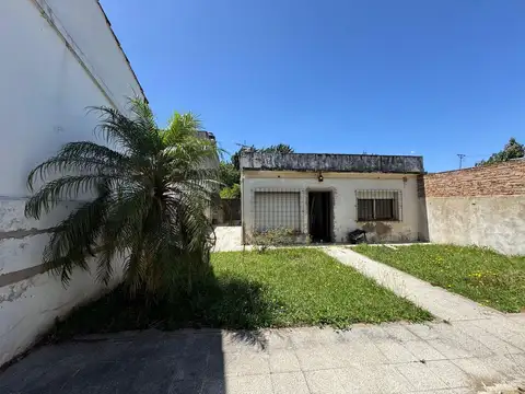 Evaristo Carriego 800