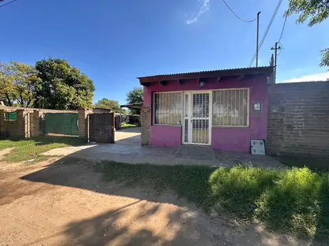 Casa local y departamento San Cayetano 255