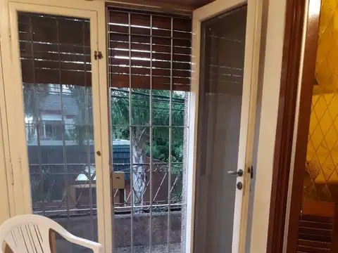 PH 6 ambientes en planta alta con patio y terraza propia