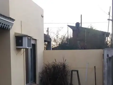 Casa en Venta en Barrio Garin Norte, USD 75.000