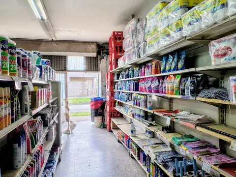 Local en Venta 60 años