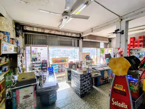 Local en Venta 60 años