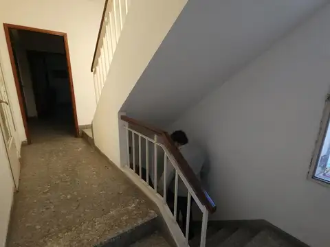 Departamento 5 ambientes con 2 baños