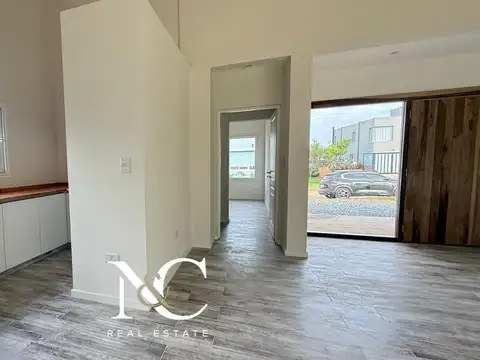 Casa en venta en Costa Esmeralda californiana 4 dormitorios gas natural
