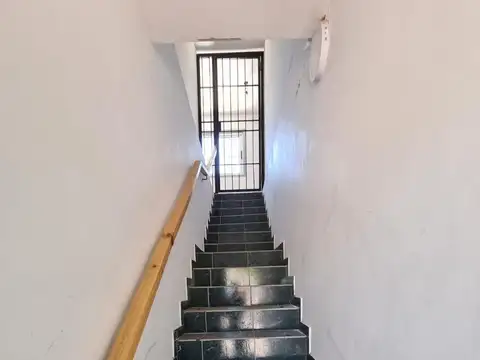 Excelente Oportunidad a mts de la estación de Glew.